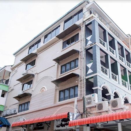 Budget Inn Pattaya Exterior photo